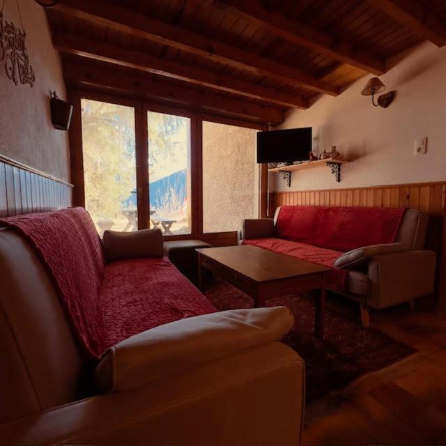 Le Nid Roudela Villa Garin Exterior photo